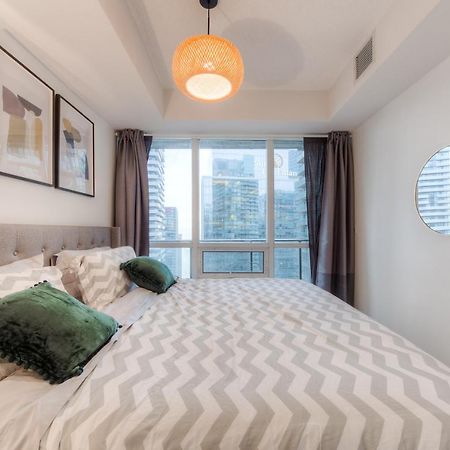Stylish Newly Furnished Condo With Beautiful Lake View Τορόντο Εξωτερικό φωτογραφία
